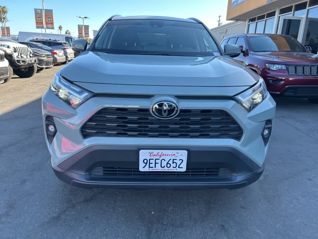 2023 Toyota RAV4 XLE Premium 8