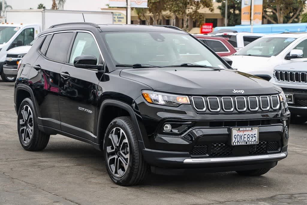 2022 Jeep Compass Limited 3