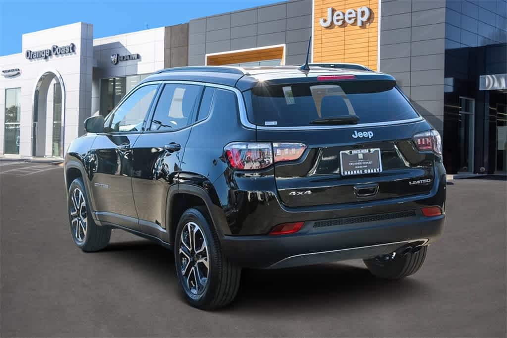 2022 Jeep Compass Limited 2