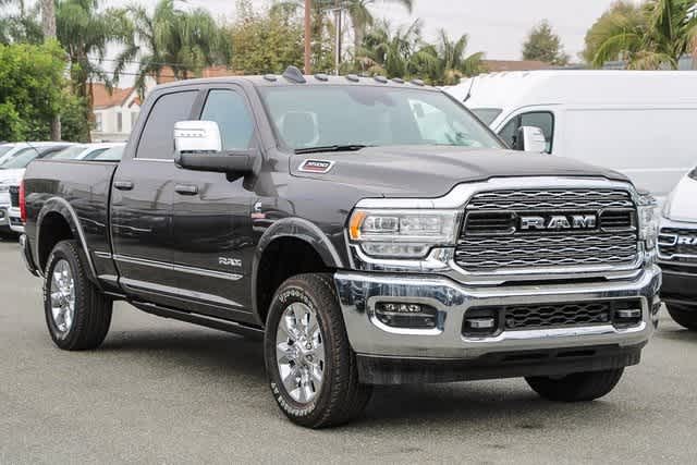 2024 Ram 3500 Limited 4x4 Crew Cab 64 Box 3