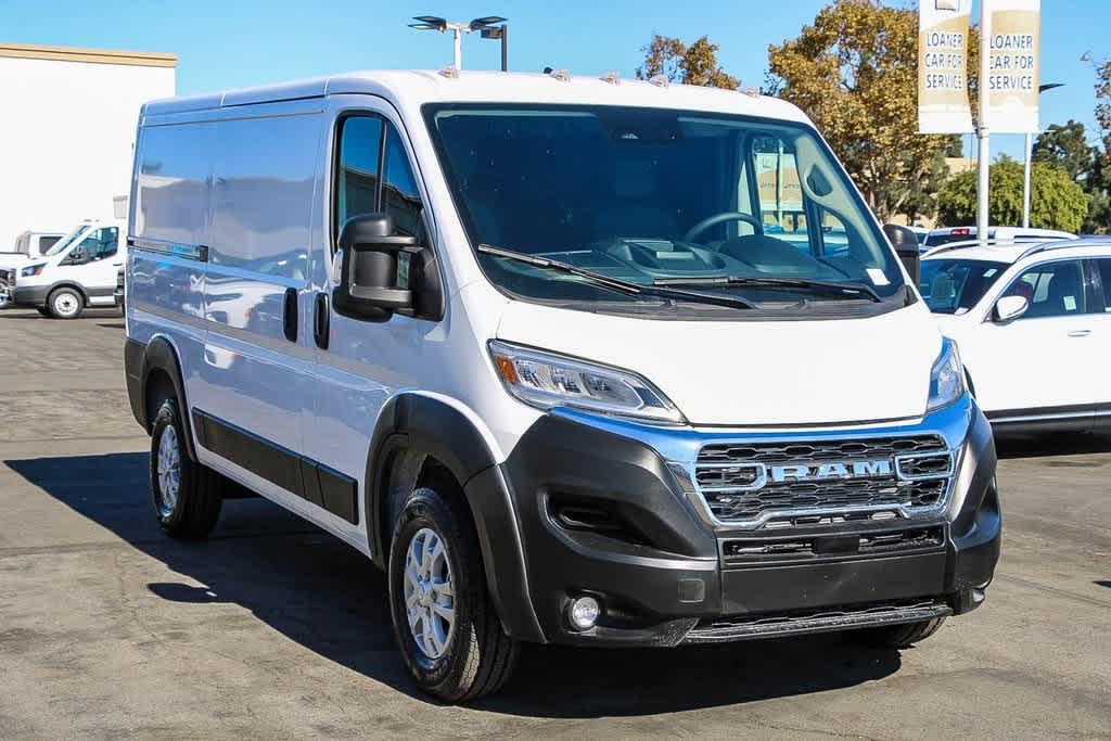 2024 Ram ProMaster SLT 5