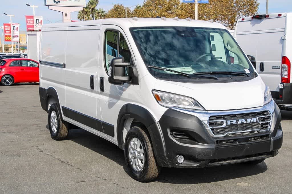 2024 Ram ProMaster SLT 5