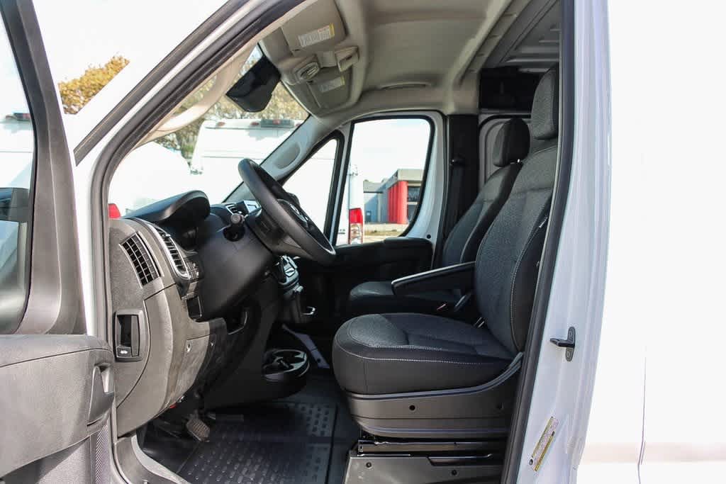 2024 Ram ProMaster SLT 16