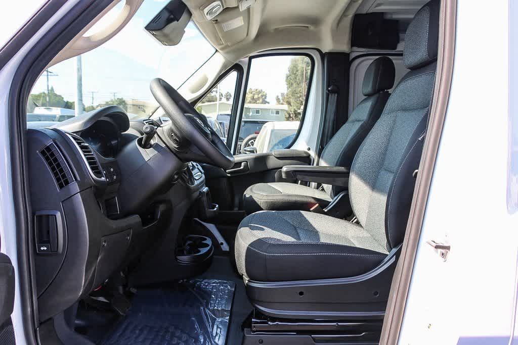 2024 Ram ProMaster LOW ROOF 22