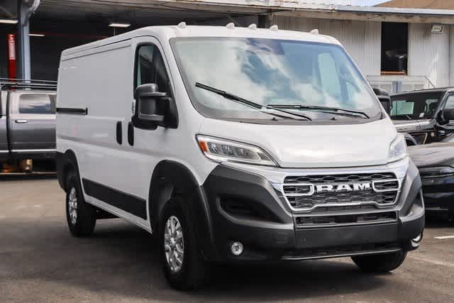 2024 Ram ProMaster SLT 3