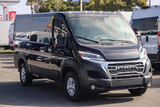 2024 Ram ProMaster SLT 3