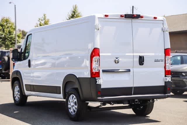 2024 Ram ProMaster SLT 8