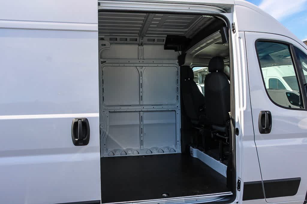 2024 Ram ProMaster BASE 22