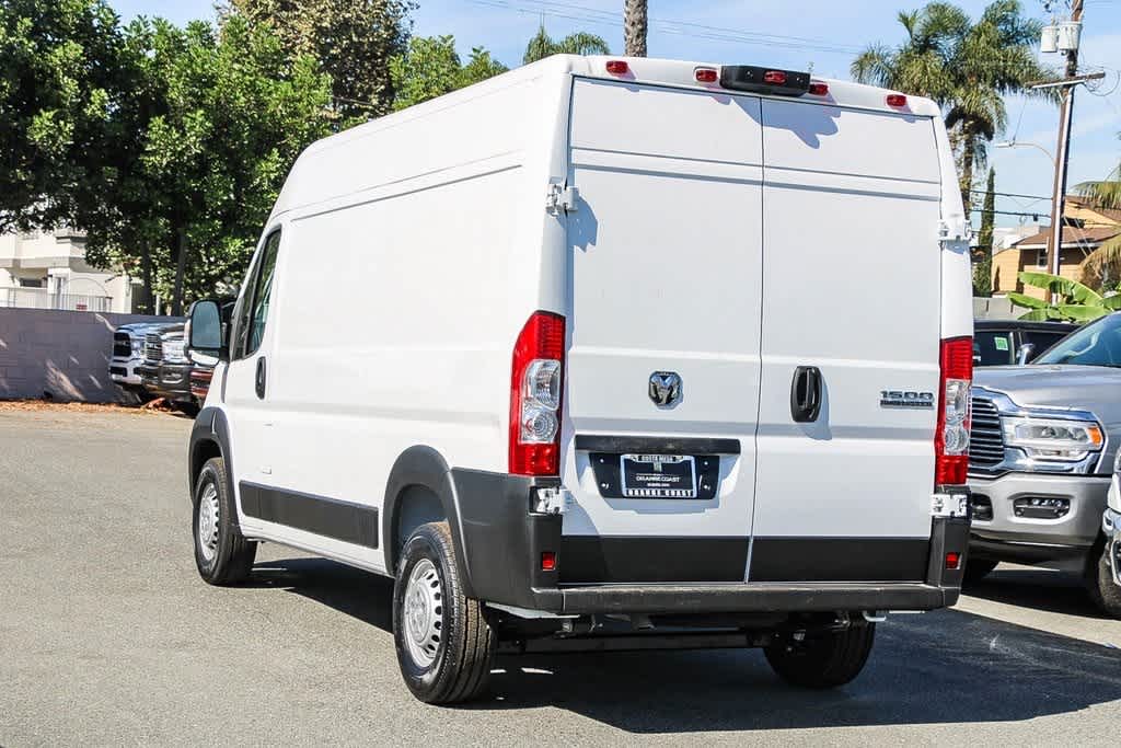 2024 Ram ProMaster Tradesman 8