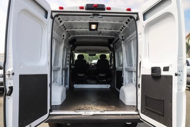 2024 Ram ProMaster Tradesman 26