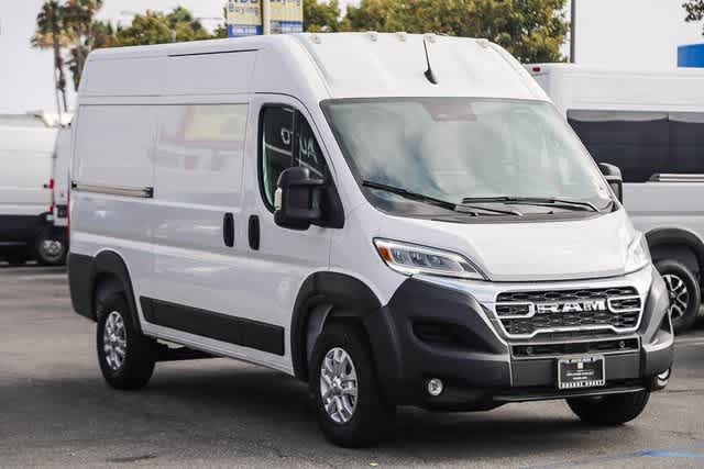 2024 Ram ProMaster BASE 3