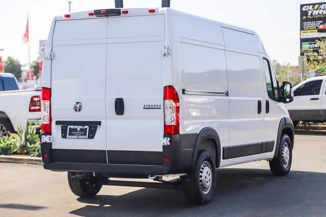 2024 Ram ProMaster Tradesman 6