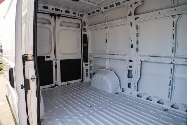 2024 Ram ProMaster Tradesman 25