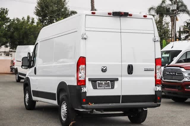 2024 Ram ProMaster BASE 8