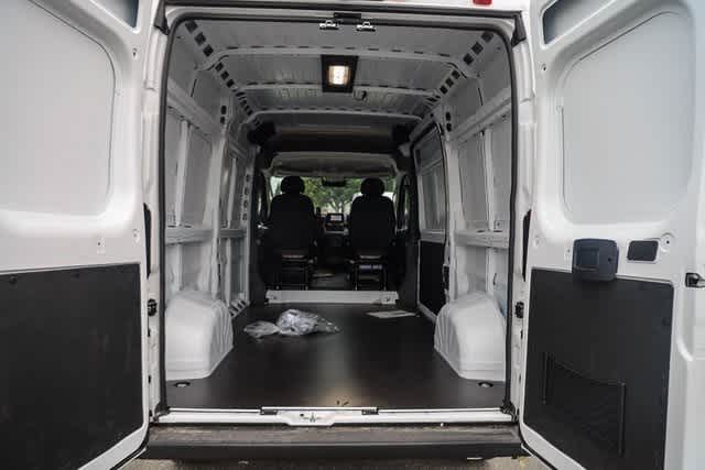 2024 Ram ProMaster Tradesman 26