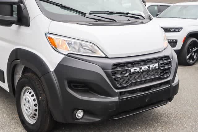 2024 Ram ProMaster Tradesman 5