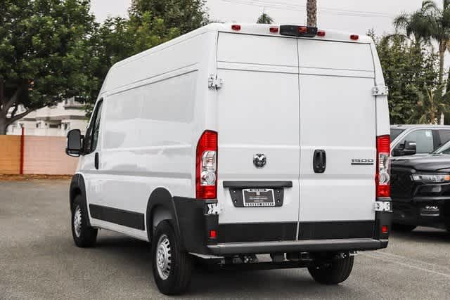 2024 Ram ProMaster Tradesman 8