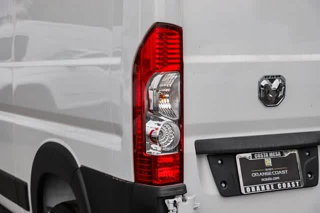 2024 Ram ProMaster Tradesman 9