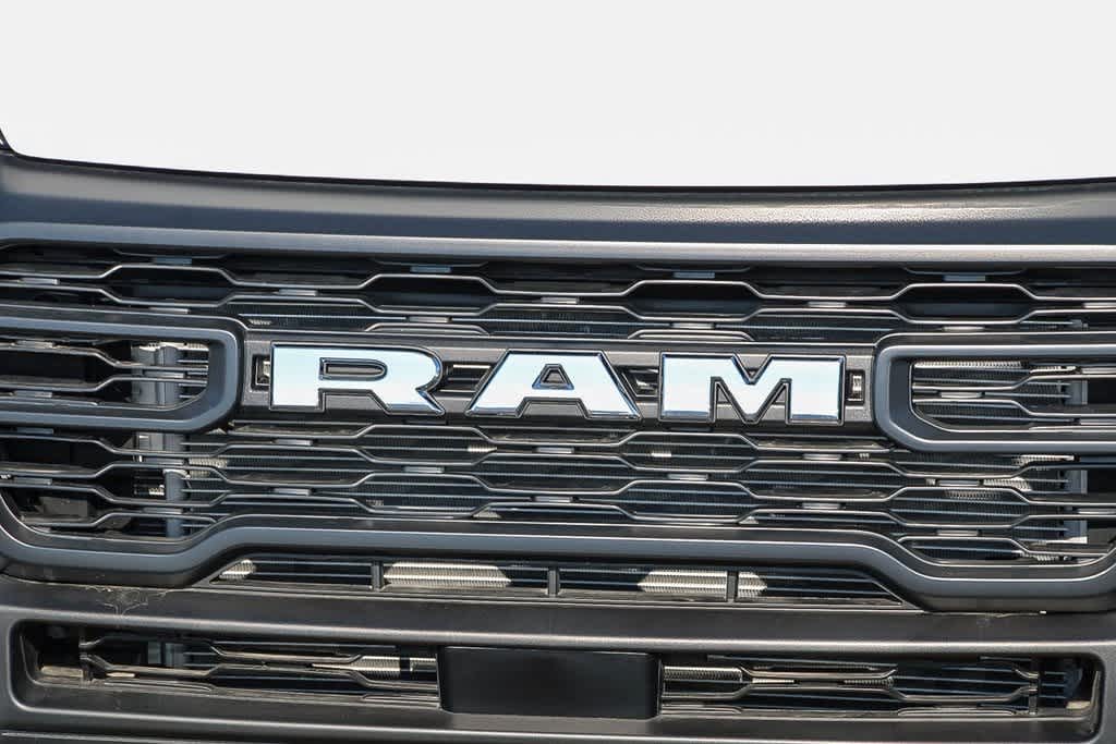 2024 Ram ProMaster Tradesman 8