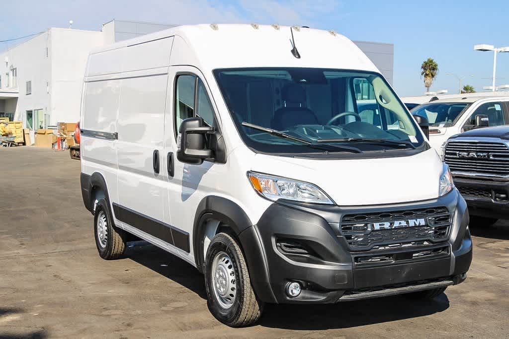 2024 Ram ProMaster BASE 5