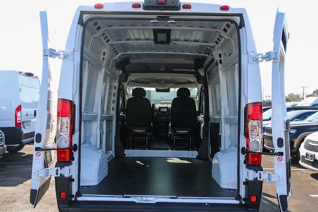 2024 Ram ProMaster BASE 14