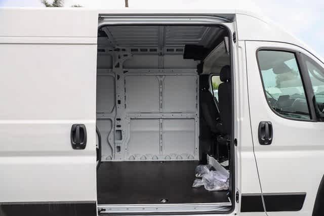 2024 Ram ProMaster SLT 24