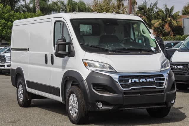 2024 Ram ProMaster SLT 3