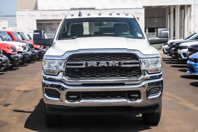 2024 Ram 2500 Tradesman 4x4 Crew Cab 64 Box 2