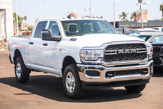 2024 Ram 2500 Tradesman 4x4 Crew Cab 64 Box 3