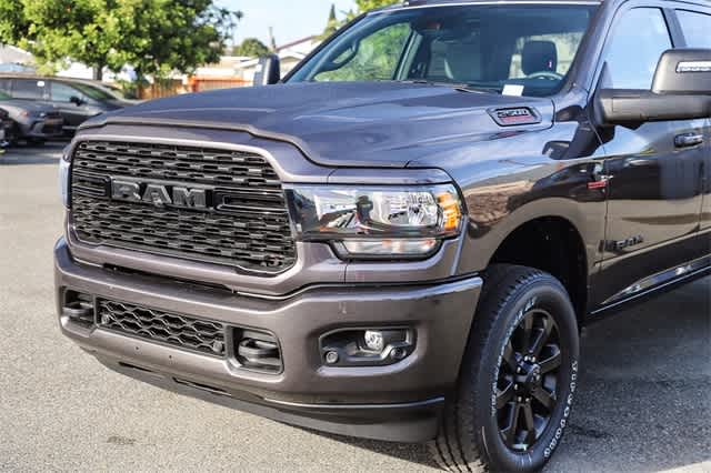 2024 Ram 2500 Big Horn 4x4 Crew Cab 64 Box 9