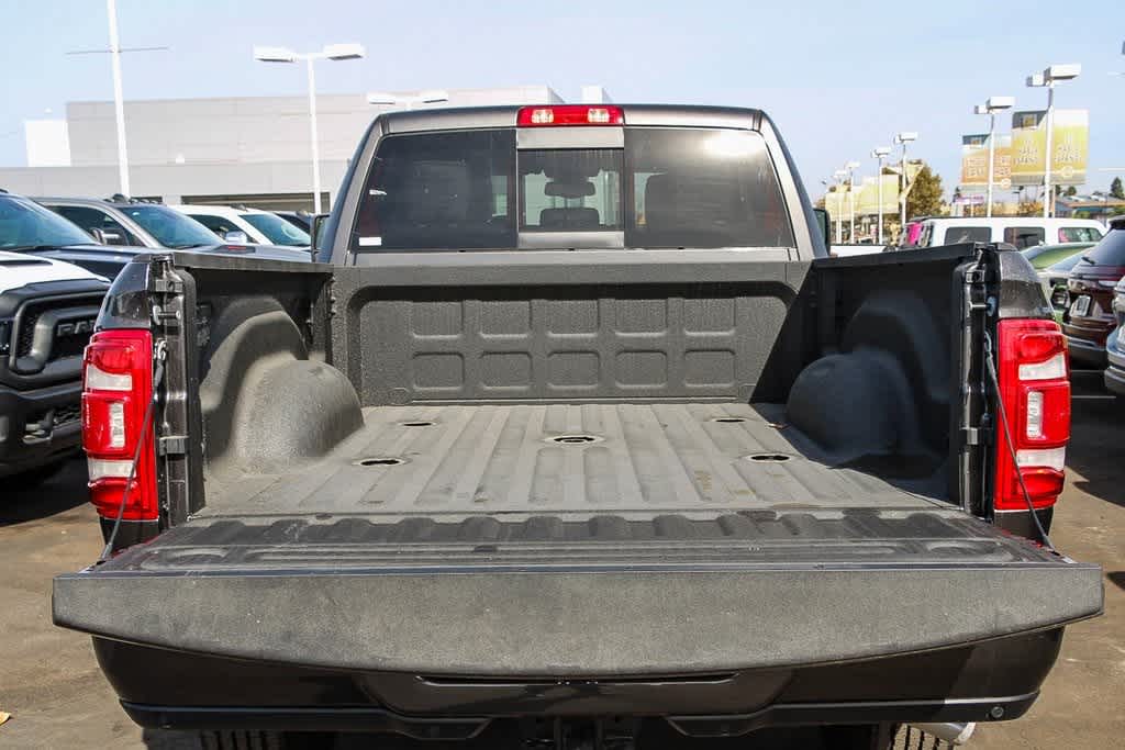 2024 Ram 2500 Laramie 4x4 Crew Cab 64 Box 25