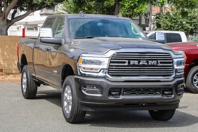 2024 Ram 2500 Laramie 4x4 Crew Cab 64 Box 3