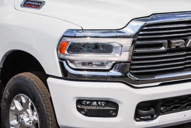 2024 Ram 2500 Laramie 4x4 Crew Cab 64 Box 4