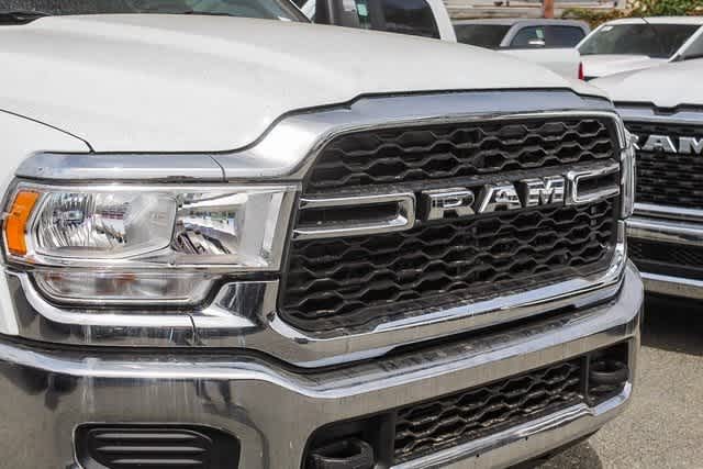 2024 Ram 2500 Tradesman 4x4 Crew Cab 8 Box 5