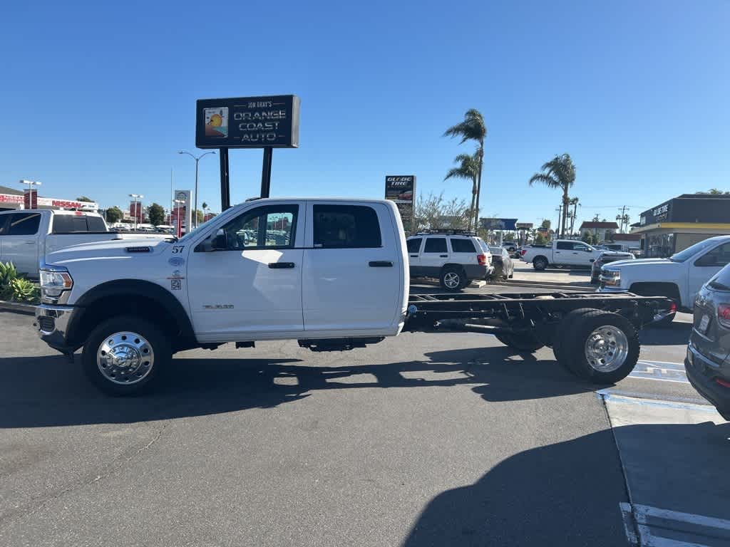 2020 Ram 5500 Chassis Cab Tradesman 4x2 Crew Cab 84 CA 197.4 WB 2