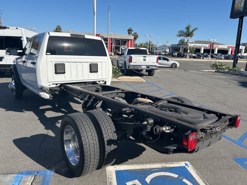 2020 Ram 5500 Chassis Cab Tradesman 4x2 Crew Cab 84 CA 197.4 WB 3