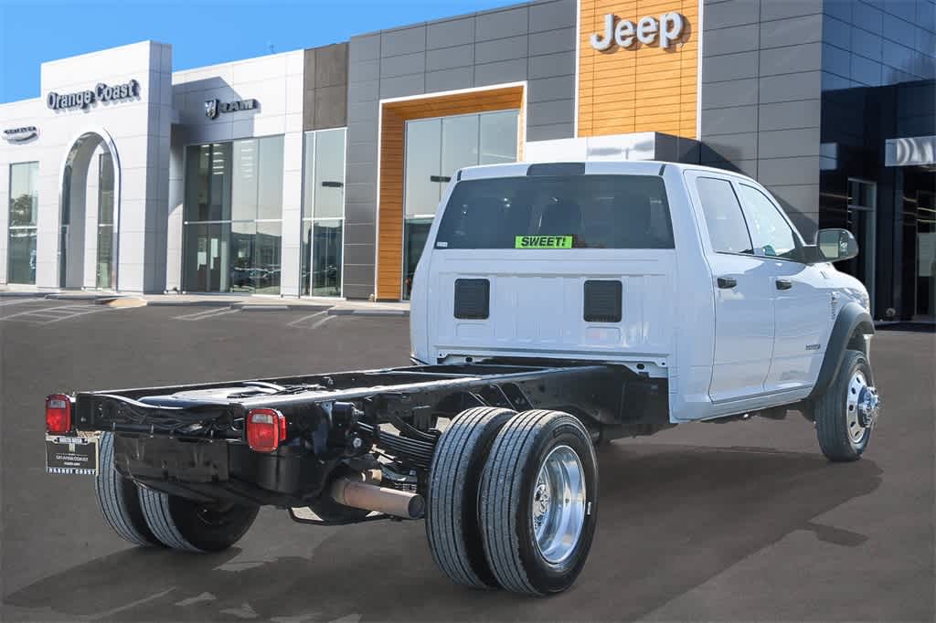 2020 Ram 5500 Chassis Cab Tradesman 4x2 Crew Cab 84 CA 197.4 WB 4