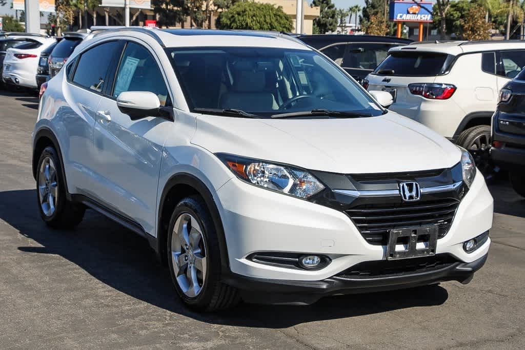 2017 Honda HR-V EX-L Navi 3