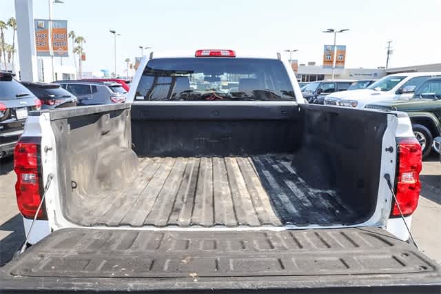 2018 Chevrolet Silverado 1500 LT 4WD Crew Cab 143.5 27