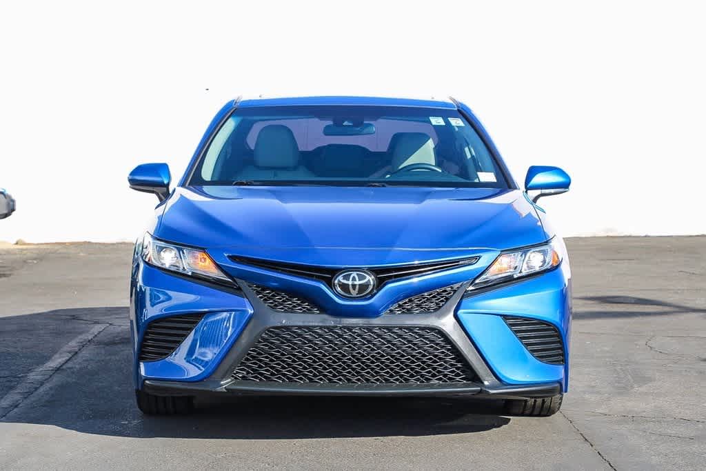 2018 Toyota Camry SE 6