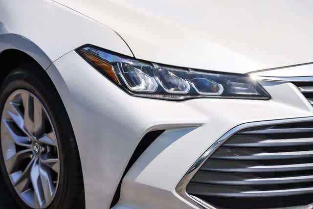 2019 Toyota Avalon XLE 4