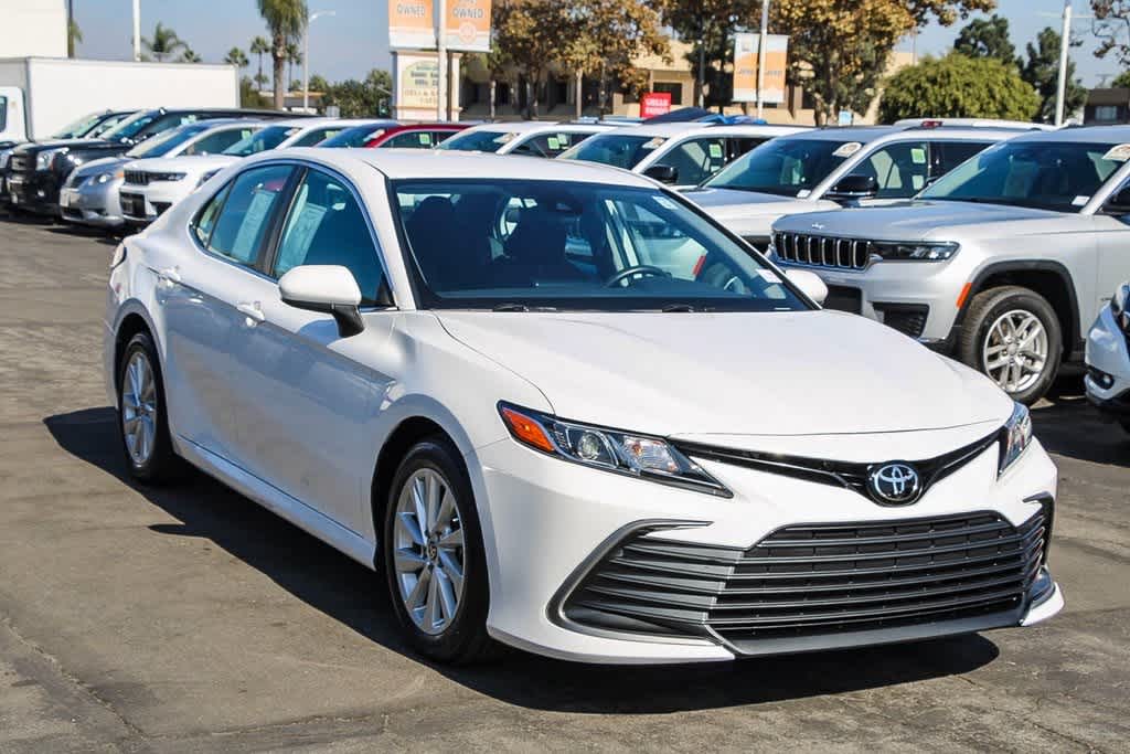 2022 Toyota Camry LE 5