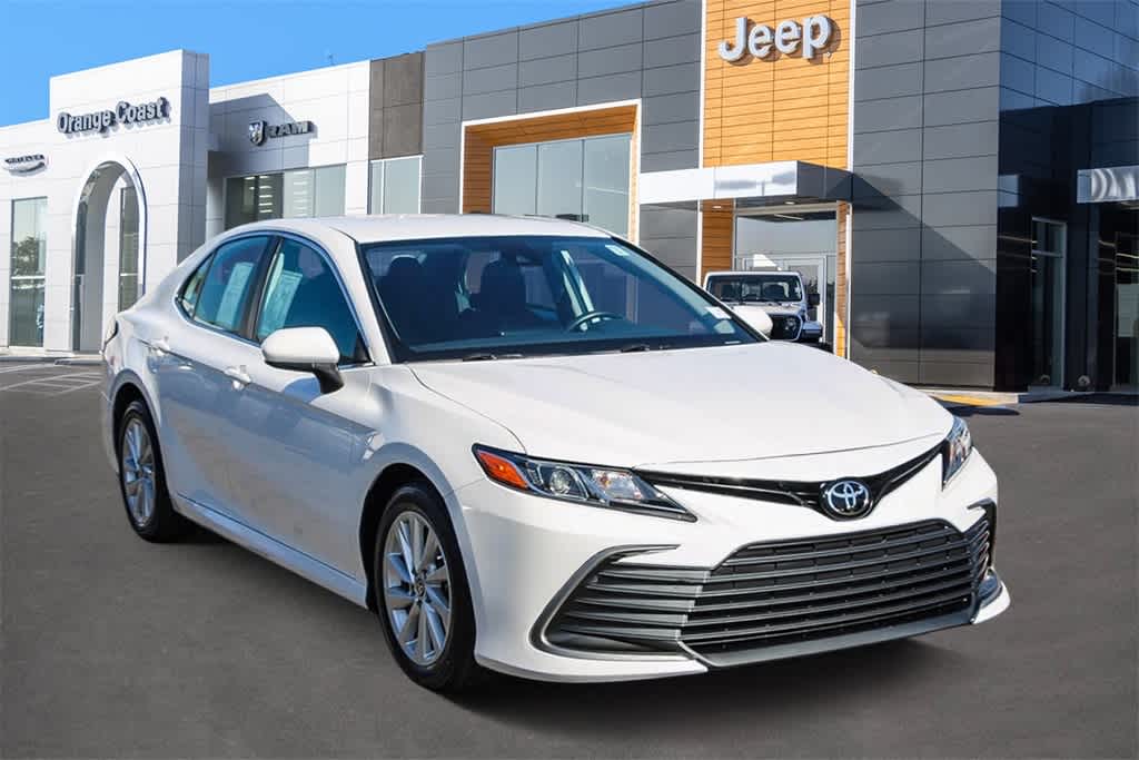 2022 Toyota Camry LE 5