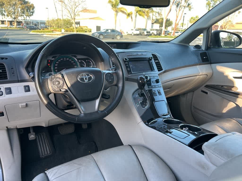 2013 Toyota Venza XLE 21