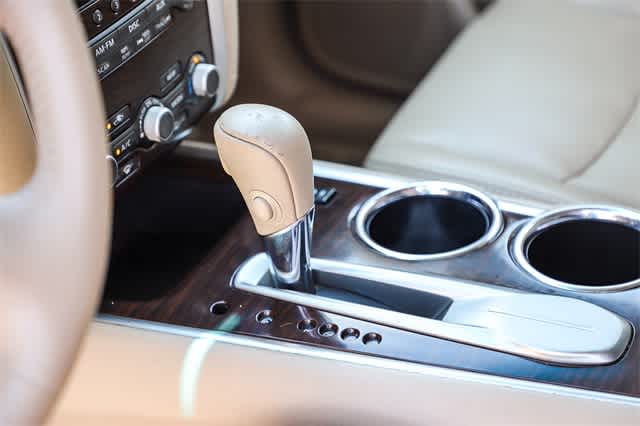 2014 Nissan Pathfinder SL Hybrid 21