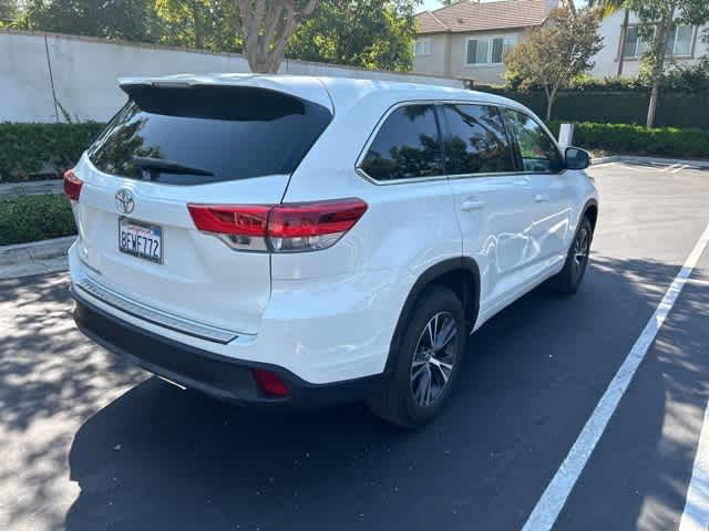 2018 Toyota Highlander LE 5