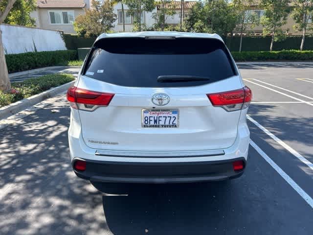 2018 Toyota Highlander LE 4