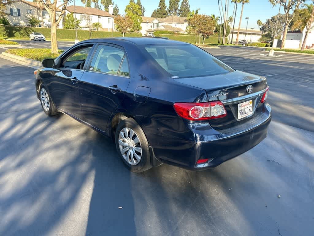 2013 Toyota Corolla LE 3