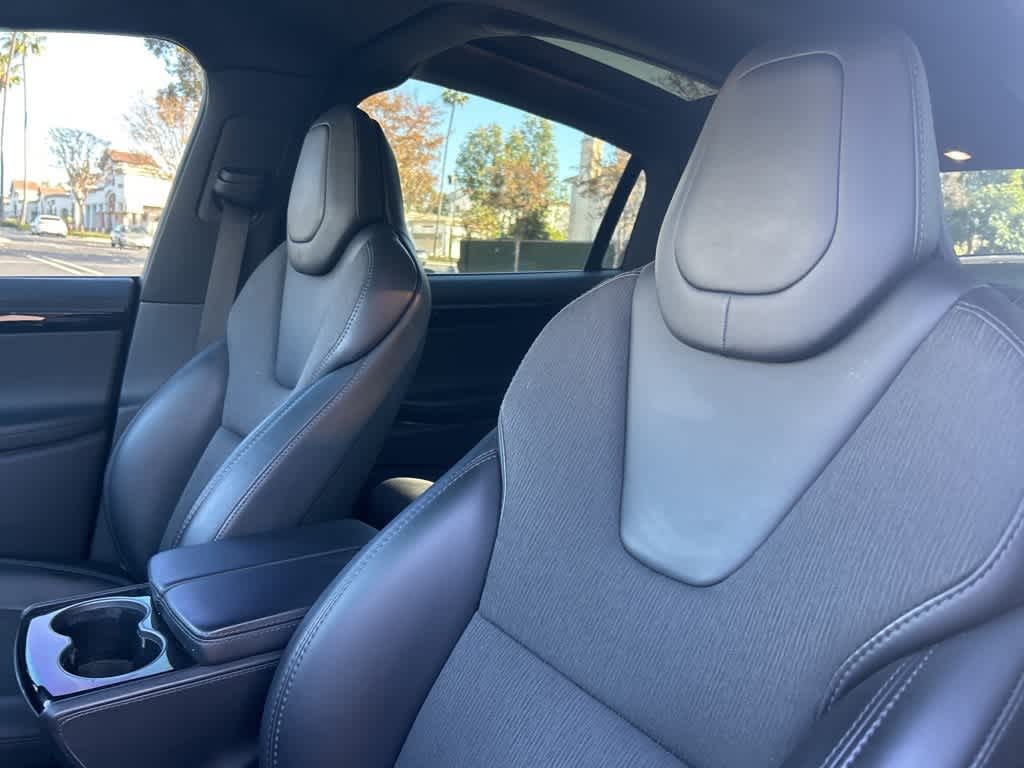 2018 Tesla Model X 75D 19