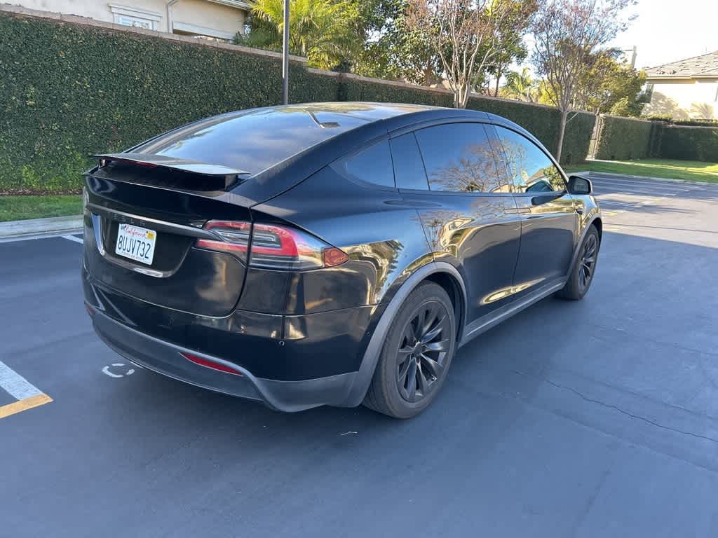 2017 Tesla Model X 90D 5